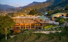 Mt House Sa Pa - Mountain & Terraced Fields View